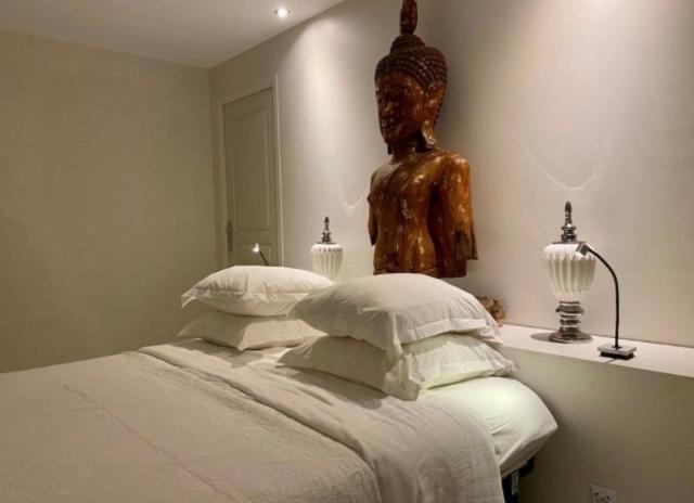 La Cactee Singuliere Bed & Breakfast Beziers Exterior photo